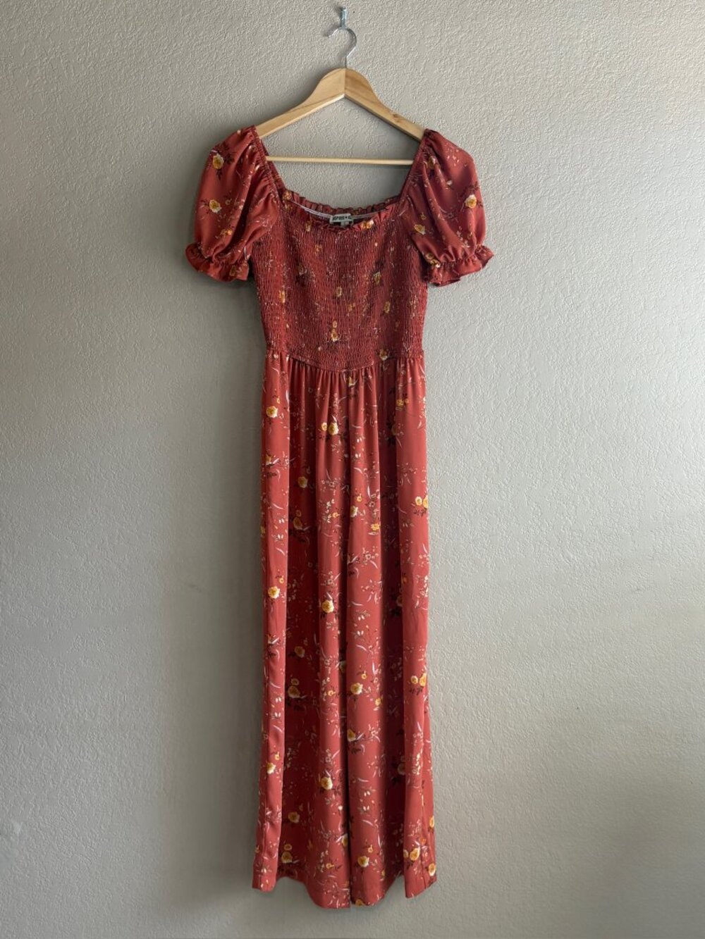 Women’s Size L Rust Floral Smocked Wide Leg Jumpsuit Puff Sleeve Square Neck